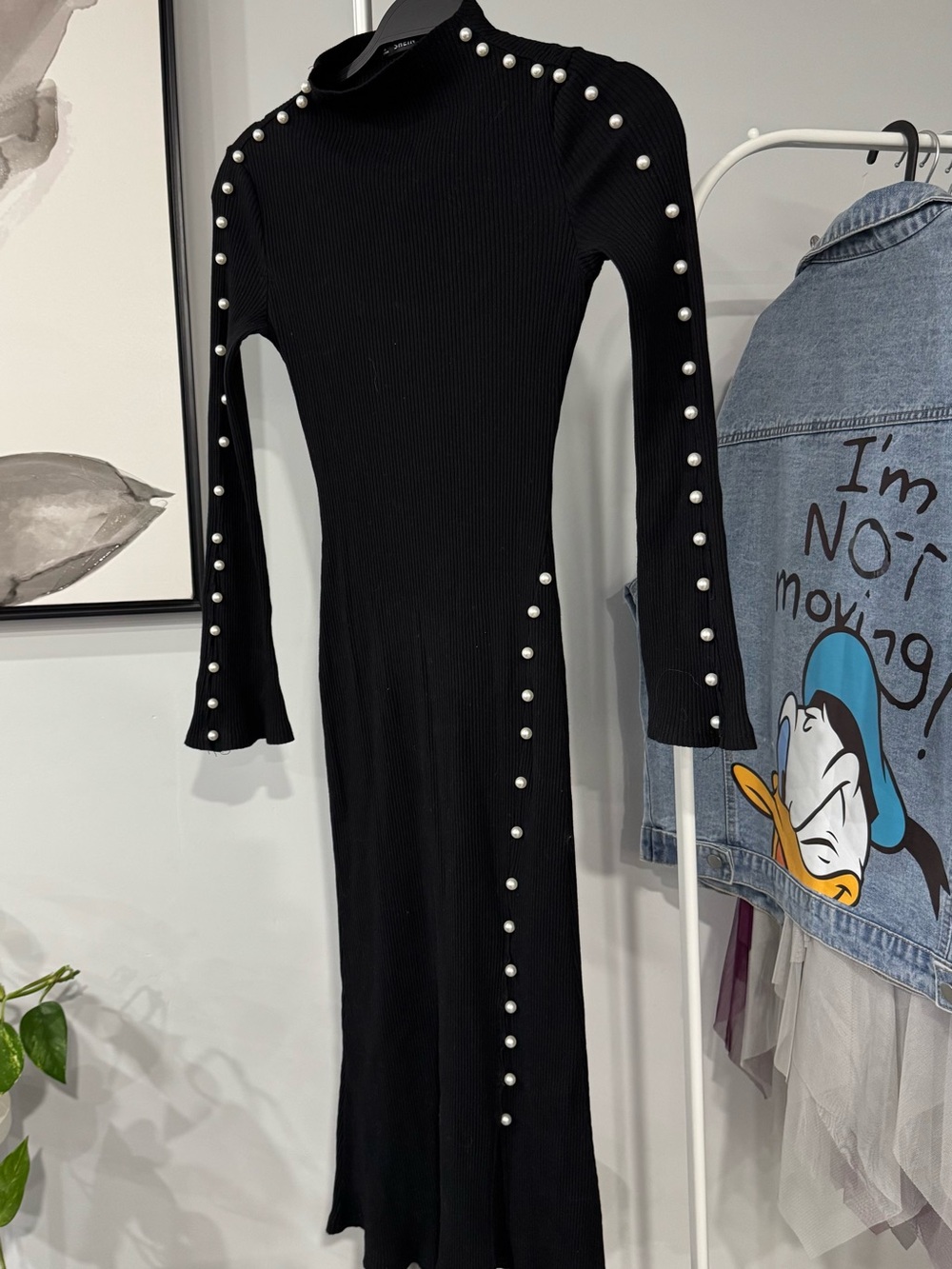 Black Pearl-Trim Ribbed Long Sleeve Dress